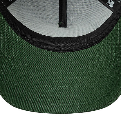 New Era Kasket - Trucker - Oval Patch - Dark Green