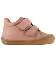 Pom Pom Prewalker - Dark Rose