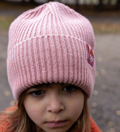 DYR-Cph Hue - DyrLand - Beanie - Ancient Rose Rød Panda