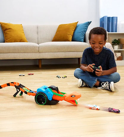 Hot Wheels Bilbane - 85 cm - Slither N' Strike RC
