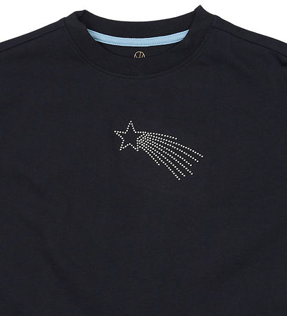 The New T-shirt - TnYennifer - Black Beauty