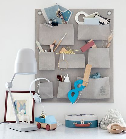 Rangement Mural Sebra - Papier recyclé - 54x66 - Gris Rangement Mural Sebra - Papier recyclé - 54x66 - Gris
