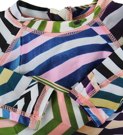 Molo Swim Top L/S - UV50+ - Nemo - Multi Parasol Molo Swim Top L/S - UV50+ - Nemo - Multi Parasol