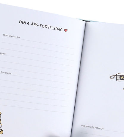 Simone Thorup Eriksens Bog - Blå - Din Barndom - Dansk