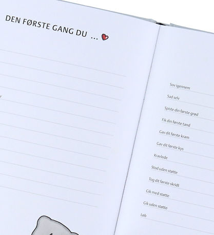 Simone Thorup Eriksens Bog - Barnets Første Bog - Dansk