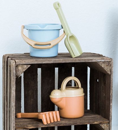Dantoy BIO Plastic Eimer-Set - 4 Teile - 13/17/23/19 cm