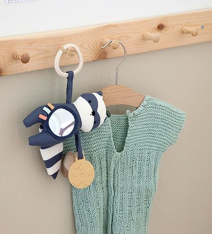 Sebra Aktivitetslegetøj - Vaskebjørnen Rebel - 18 cm - Blå