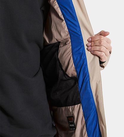 Didriksons Dynejakke - Nomi - Clay Beige Didriksons Dynejakke - Nomi - Clay Beige