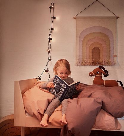 OYOY Vægdekoration - Follow The Rainbow - Uld - Lavender OYOY Vægdekoration - Follow The Rainbow - Uld - Lavender