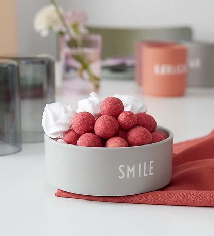 Design Letters Skål - Smile - Grå