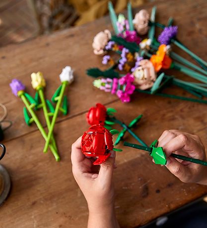 LEGO® Icons - Blomsterbuket 10280 - 756 Dele