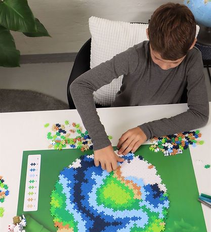 Plus-Plus Puzzle By Number - 800 stk. - Earth