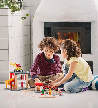BRIO World Paloasema 33833