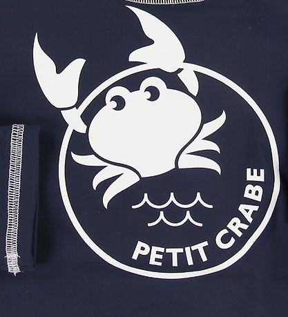 Petit Crabe Badebluse - Sydney - UV50+ - Navy m. Krabbe Petit Crabe Badebluse - Sydney - UV50+ - Navy m. Krabbe
