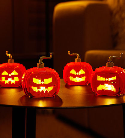 MAX Kugle m. Overraskelse - 159 Dele - Halloween - Naughty m. Ly