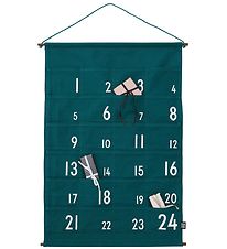 Design Letters Julekalender - 73 cm - Mørkegrøn Design Letters Julekalender - 73 cm - Mørkegrøn