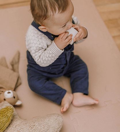 That's Mine Play Mat - 100x100 cm - Jigsaw Puzzle - Light Brown That's Mine Play Mat - 100x100 cm - Jigsaw Puzzle - Light Brown