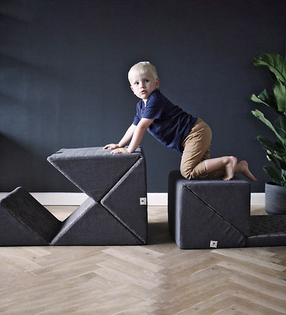 Pine Cone Tumlemøbel - 45x200 cm - Mountain - Happy Play - Sky Pine Cone Tumlemøbel - 45x200 cm - Mountain - Happy Play - Sky