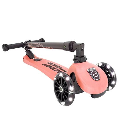 Scoot and Ride Highway Kick 3 - LED - Peach Scoot and Ride Highway Kick 3 - LED - Peach