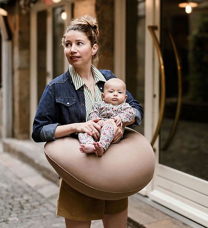 Thats Mine Nursing Pillow - Brown Thats Mine Nursing Pillow - Brown