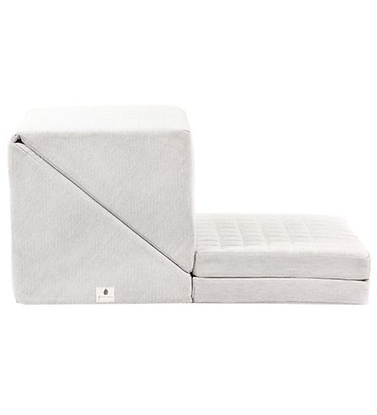 Pine Cone Foldemadras - Happy Play - 45 x 140 cm - Triangle Pine Cone Foldemadras - Happy Play - 45 x 140 cm - Triangle