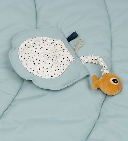 Done By Deer Aktivitetstæppe - Sea Friends - Blå Done By Deer Aktivitetstæppe - Sea Friends - Blå