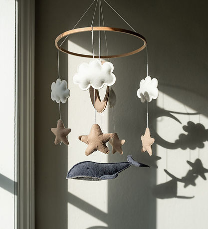 That's Mine Uro - Whale