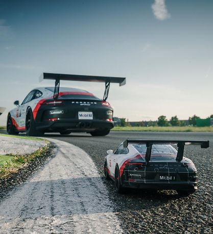 Puzzle Ravensburger - 136 Briques - 3D - Porsche GT3 Cup Puzzle Ravensburger - 136 Briques - 3D - Porsche GT3 Cup