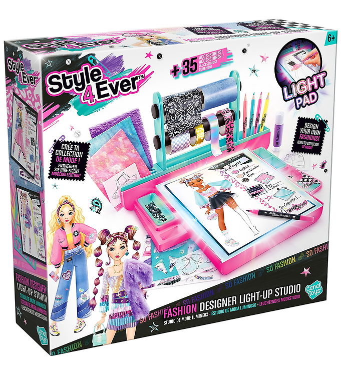 Style 4 Ever Fashion Designer Light-Up Studio