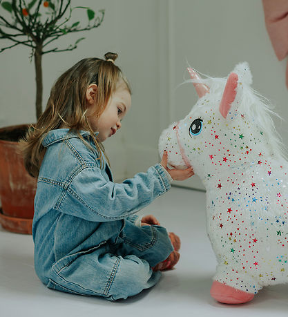 Krea Hoppedyr - Hop & Bounce Plush Horse - Rainbow m. Hvid Hår