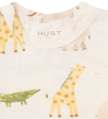 Hust and Claire T-shirt - August - Ivory