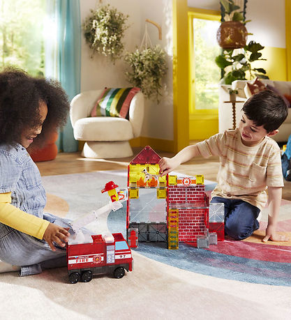 Magna-Tiles Magnetsæt - 50 Dele - Fire Station + MicroMAGS