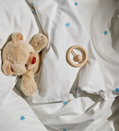 Juna Sengetøj - Daisy - Baby - Hvid/ Lys Blå