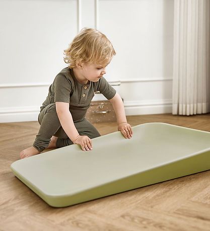 Leander Matty Puslepude - Olive