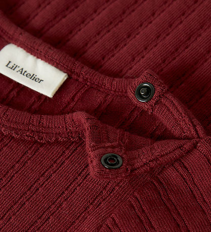 Lil Atelier Body l/æ - Slim Rib - NbfRita - Red Dahlia