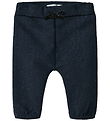 Name It Sweatpants - NbfRulina - Navy Blazer m. Guld Prikker Name It Sweatpants - NbfRulina - Navy Blazer m. Guld Prikker