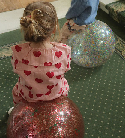 Konges Sløjd Hoppebold m. Håndtag - Glitter - Cherry - 50 cm