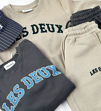 Les Deux Sweatshirt - Brady Western - Raven Grey