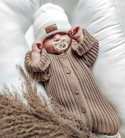 Hevea Sutter - 3-36 mdr - 2-pak - Milky White & Soft Pebble Hevea Sutter - 3-36 mdr - 2-pak - Milky White & Soft Pebble