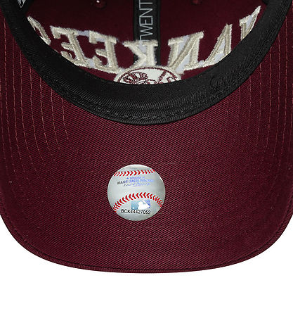 New Era Kasket - 9Twenty - New York Yankees - Dark Red