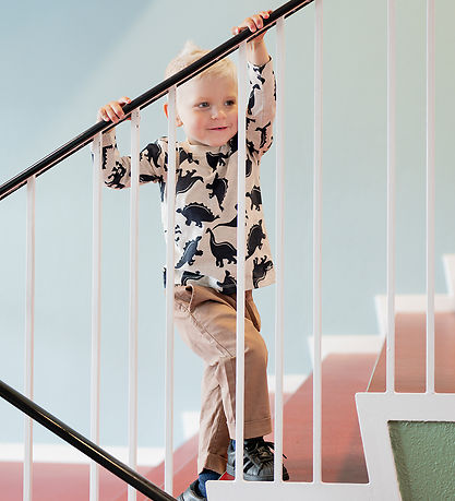 Hust and Claire Bukser - HCTrevor - Coca Mocha