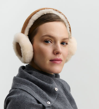 Rosemunde Ørevarmere - Almond