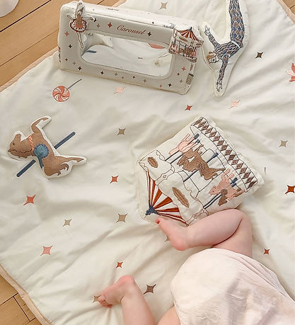 Cam Cam Aktivitetsophæng m. Musik - Carousel