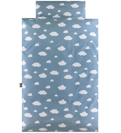 Nørgaard Madsens Sengetøj - Baby - Lyseblå m. Skyer