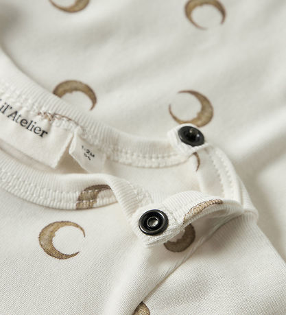 Lil' Atelier Body l/æ - Noos - NbnLayo - Coconut Milk/Moon