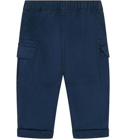 Hust and Claire Bukser - HcTue Cargo - Blues