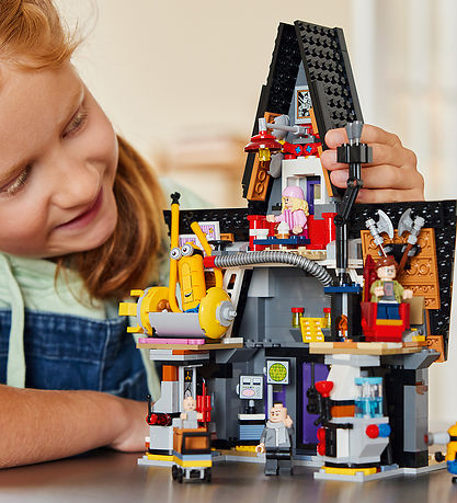 LEGO® Minions - Minions og Grus Familiepalæ 75583 - 868 Dele