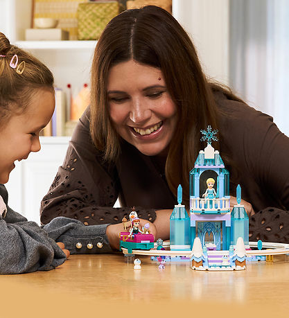 LEGO® Disney - Elsas Isslot Og Snebane-eventyr 43281 - 216 Dele
