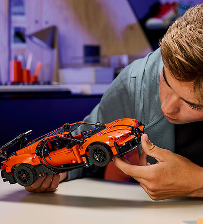 LEGO® Technic - Bugatti Chiron Pur Sport-hyperbil 42222 - 771 De