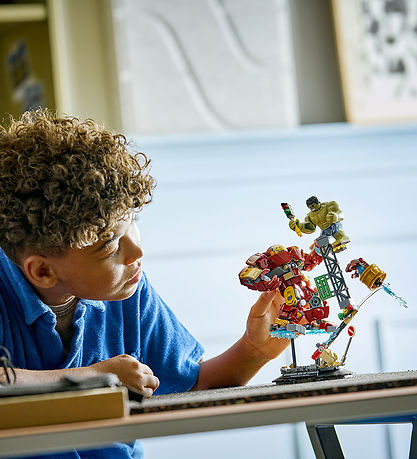 LEGO® Marvel - Episk Kamp: Hulkbuster Mod Hulk 76343 - 413 Dele